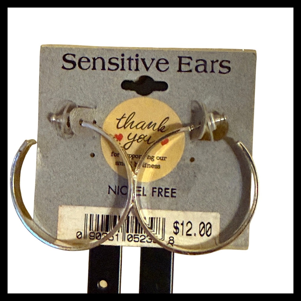 NWOT Sensitive Ears Hoop Earrings Nickel Free Silver Tone Hoop Earrings